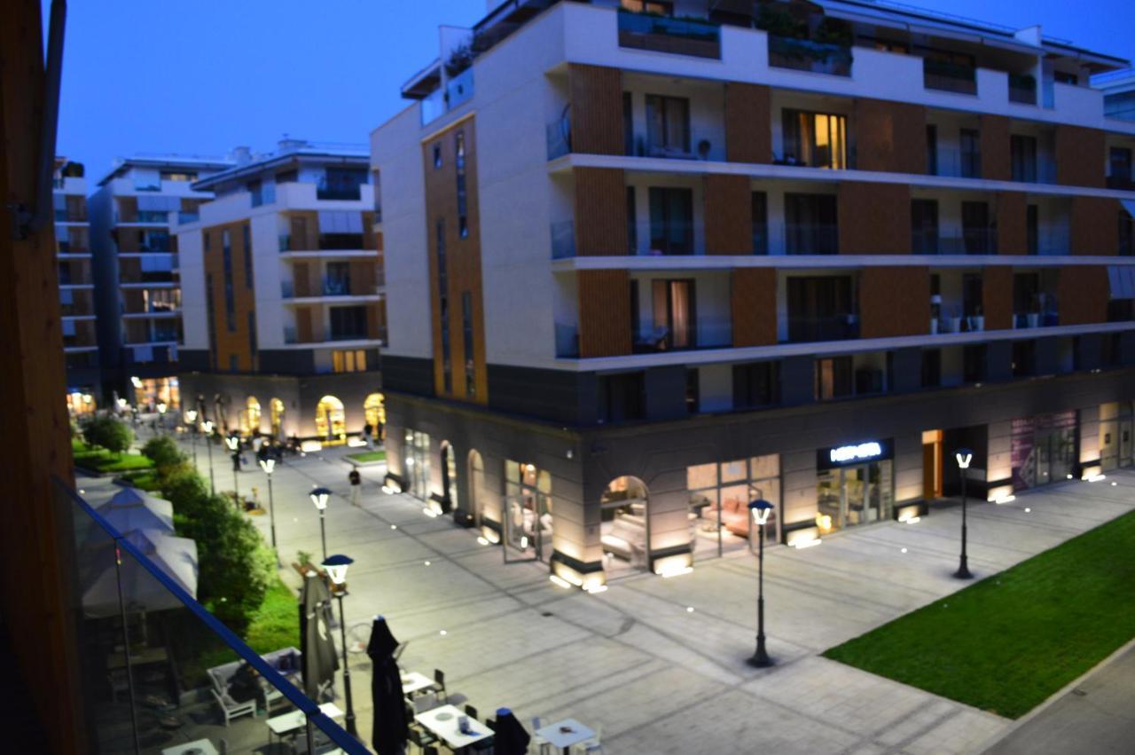 Apartment Mercedes Belgrado Esterno foto