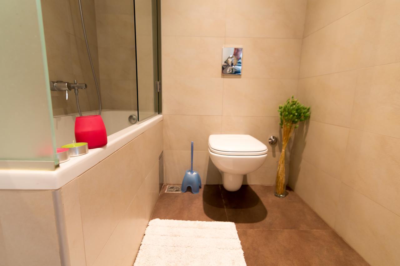 Apartment Mercedes Belgrado Esterno foto